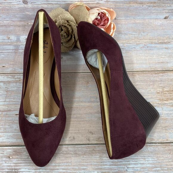 STYLE & CO. YVONNAH MICROSUEDE WEDGE 7.5M - Picture 3 of 5